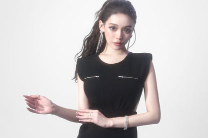no-sleeve all-in-one